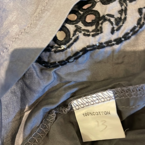 1 2 3 gray embroidered peasant top M - Picture 6 of 6